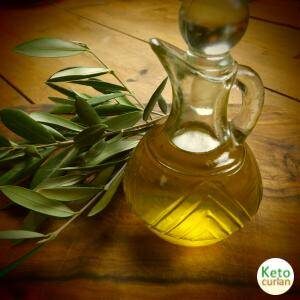 Aceite de oliva extra virgen,un alimento clave en la cocina cetogénica